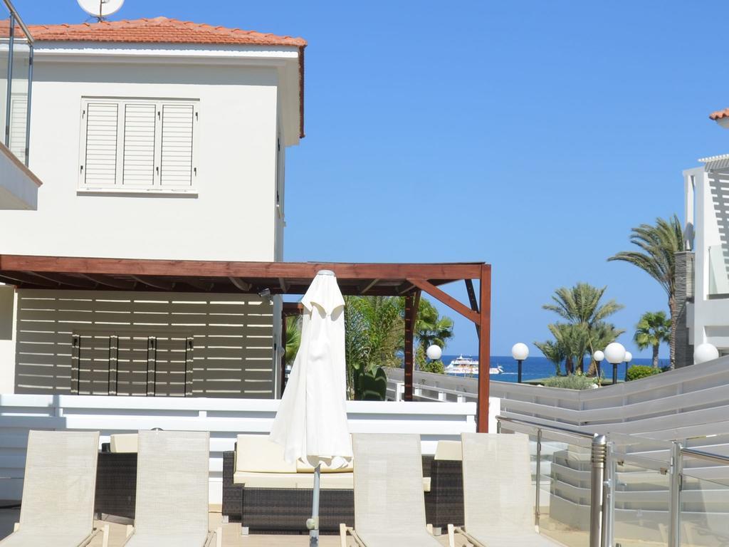 Athena Beach Villas 普罗塔拉斯 外观 照片