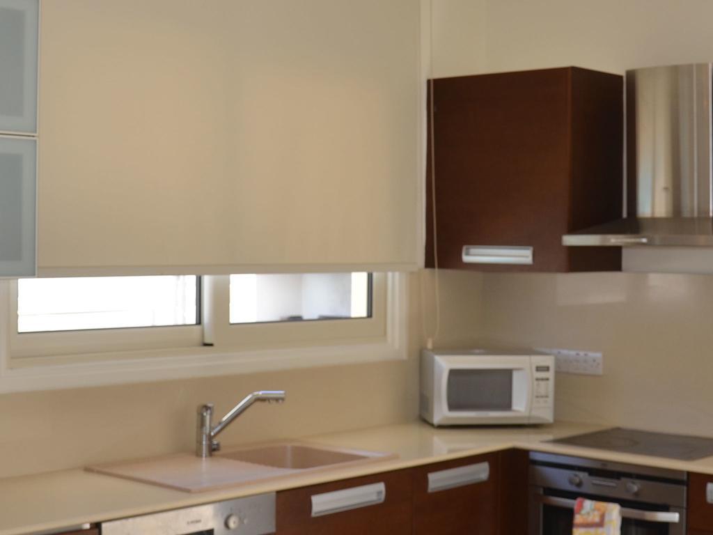 Athena Beach Villas 普罗塔拉斯 外观 照片