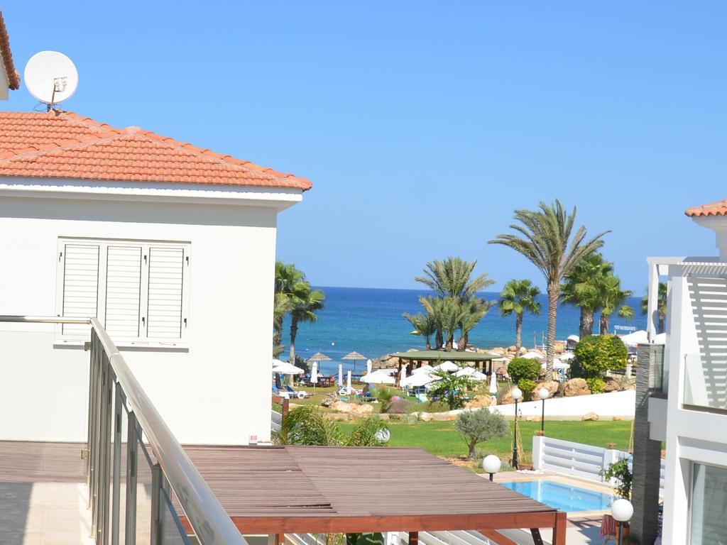 Athena Beach Villas 普罗塔拉斯 外观 照片