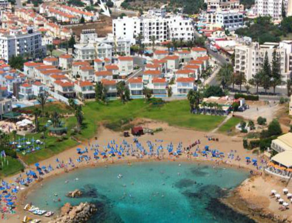Athena Beach Villas 普罗塔拉斯 外观 照片