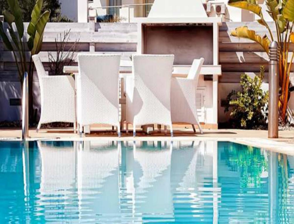 Athena Beach Villas 普罗塔拉斯 外观 照片