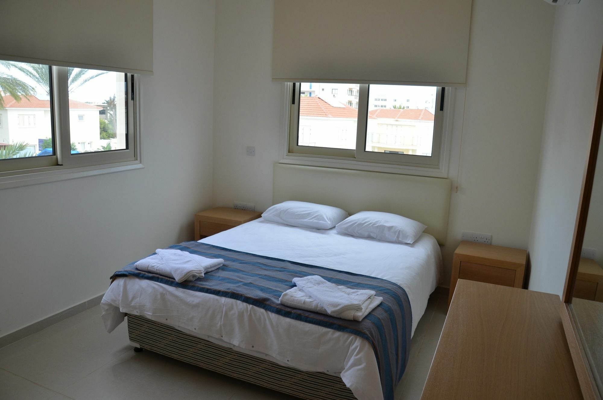 Athena Beach Villas 普罗塔拉斯 外观 照片