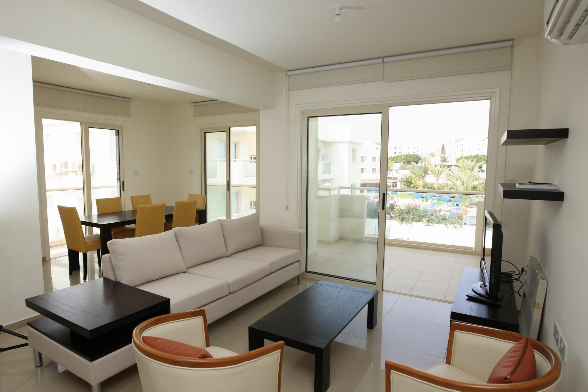 Athena Beach Villas 普罗塔拉斯 外观 照片