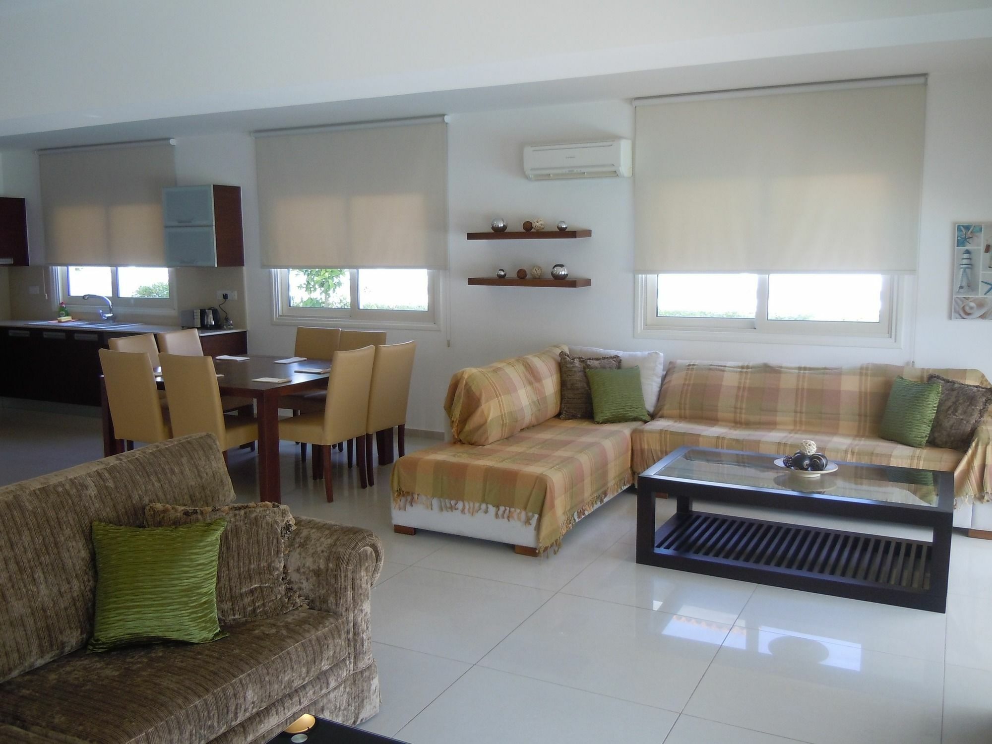 Athena Beach Villas 普罗塔拉斯 外观 照片