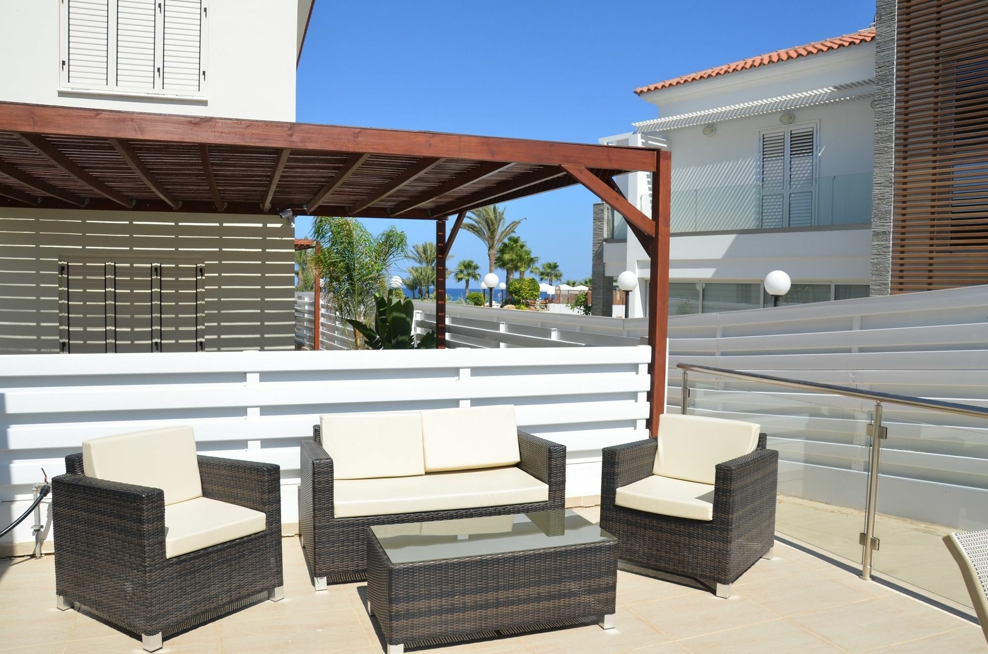 Athena Beach Villas 普罗塔拉斯 外观 照片