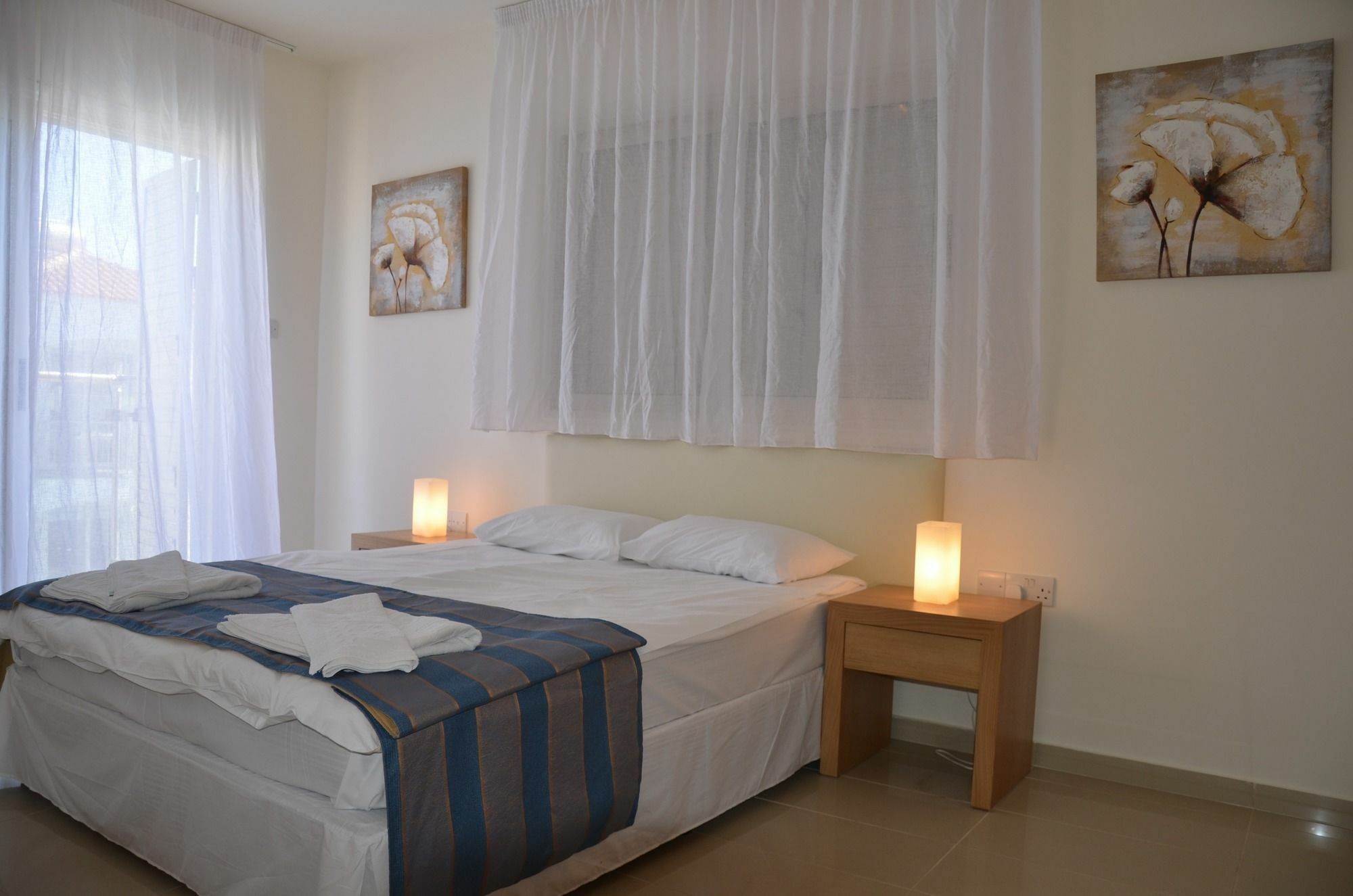 Athena Beach Villas 普罗塔拉斯 外观 照片