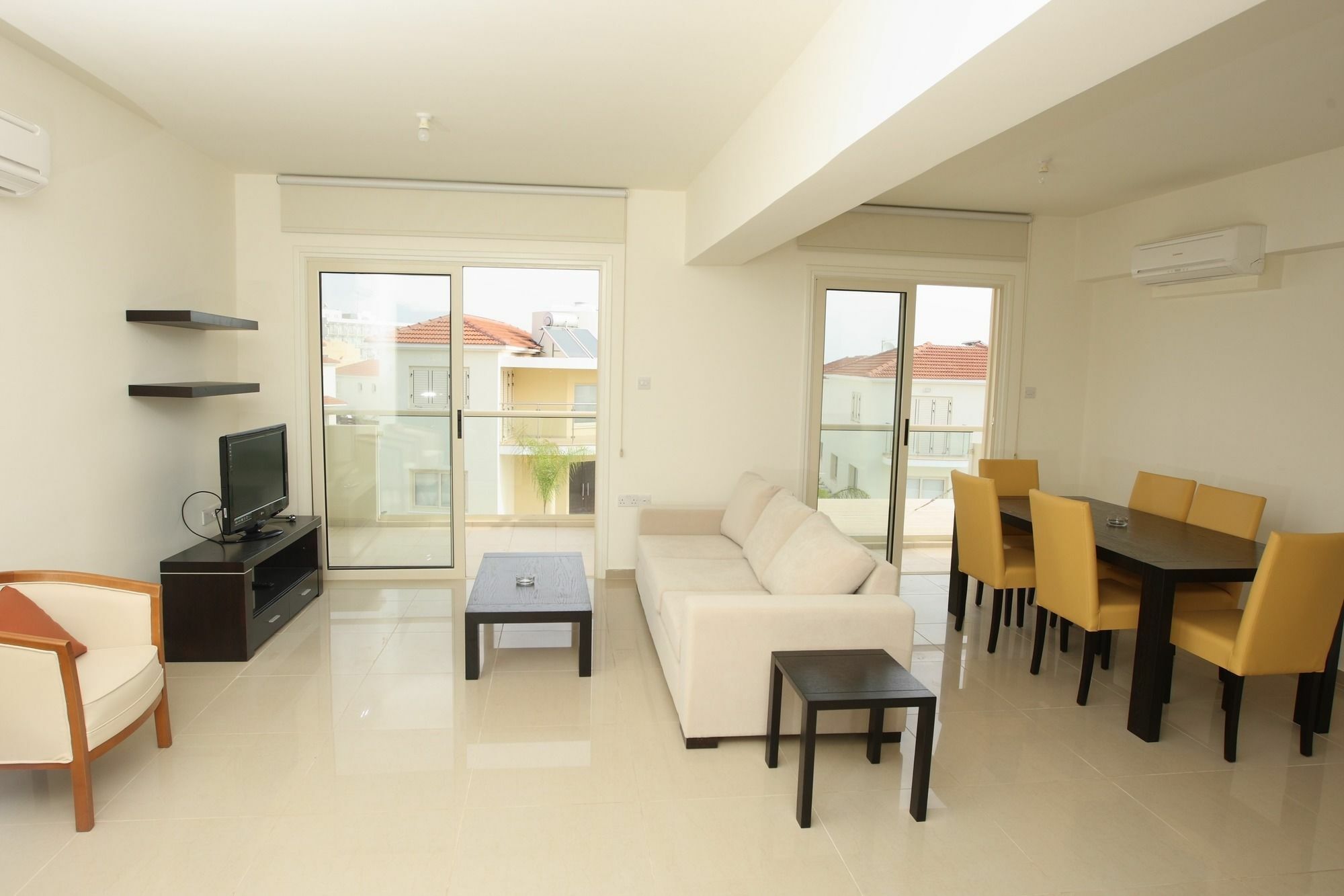 Athena Beach Villas 普罗塔拉斯 外观 照片